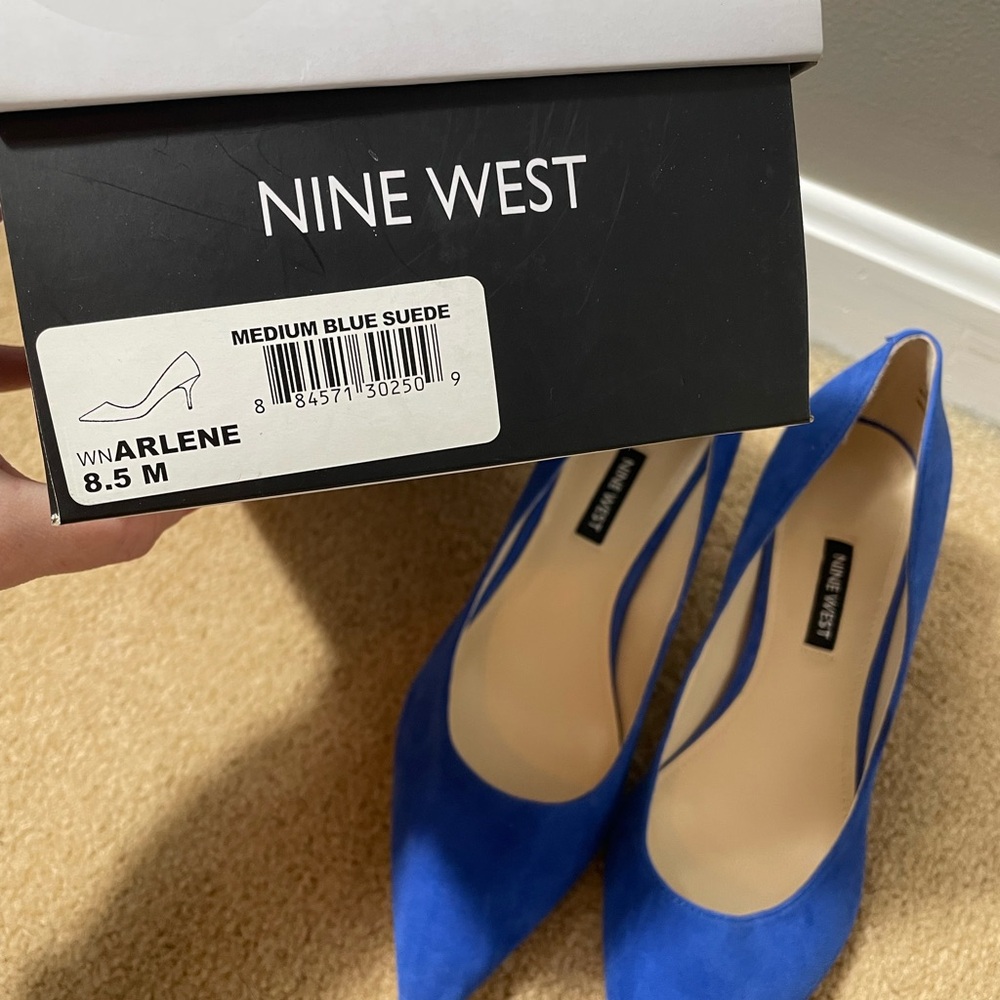 Nine West Royal Blue Suede Heels 8.5 - Picture 3 of 3